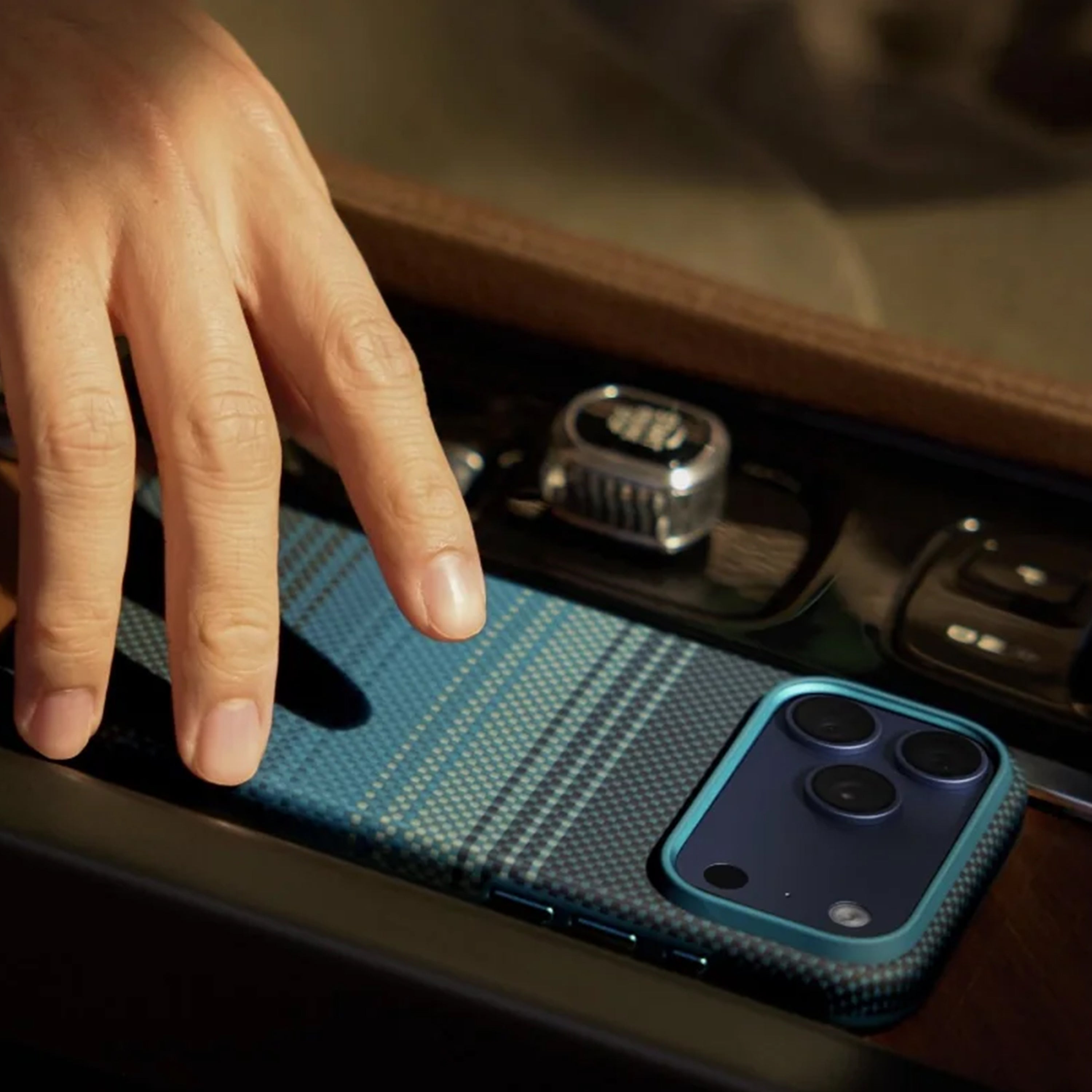 Pitaka Aramid Ultra-Guard Case for iPhone 17 Series - Moonrise