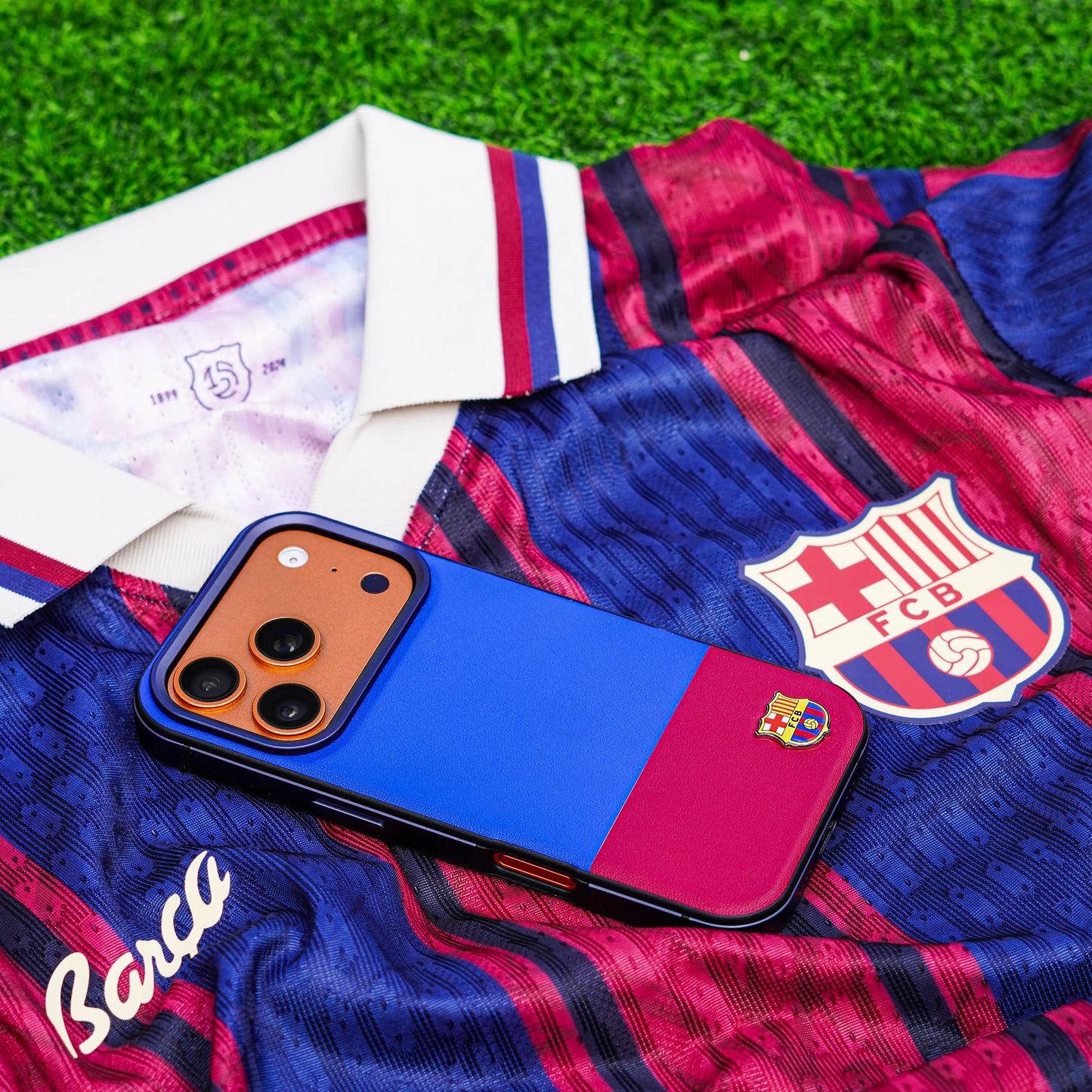 FC Barcelona Heritage Leather Case For iPhone 17 Series