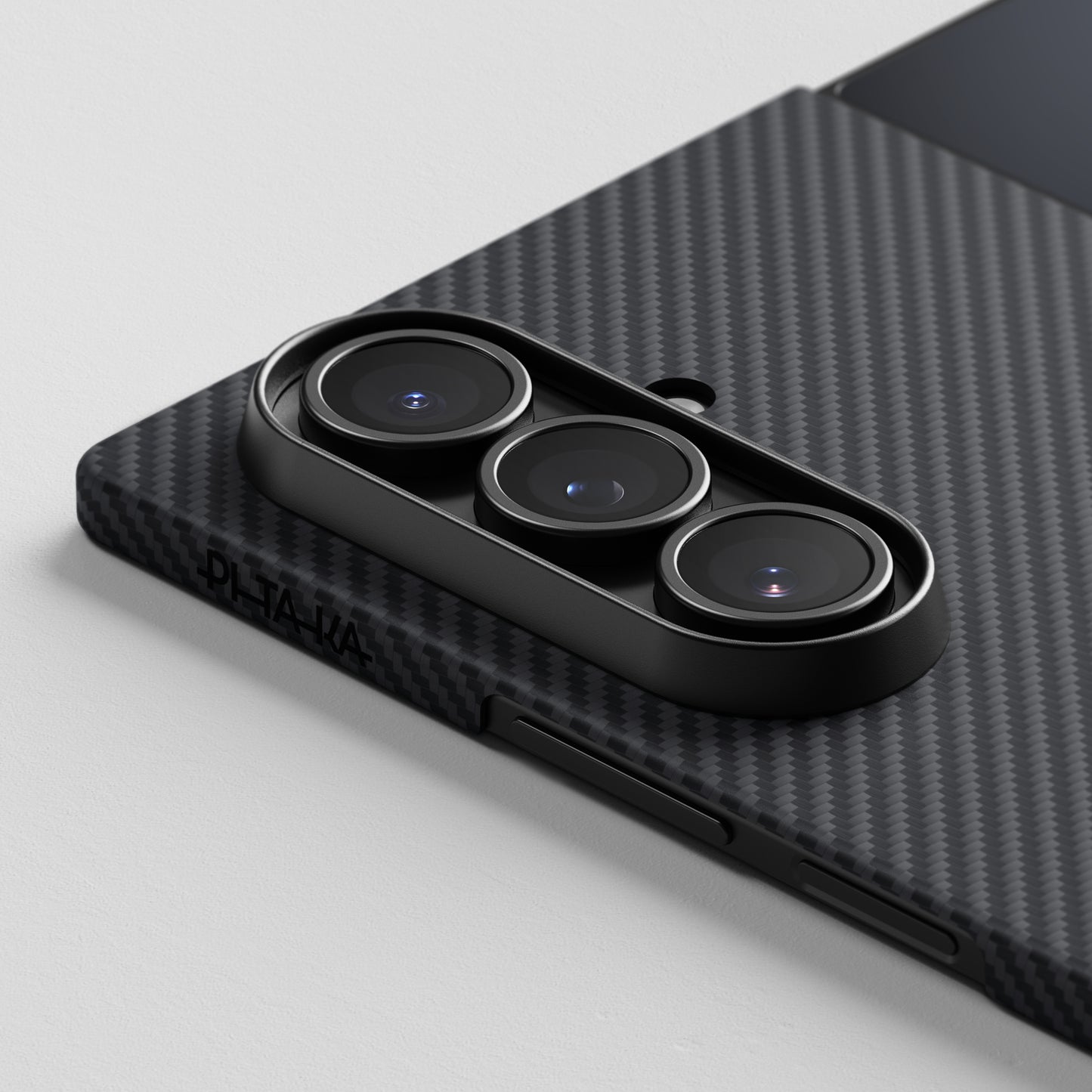 Pitaka Z Fold 7  Fusion  Weaving Case With Ultra-Slim Touch - Black/Gray