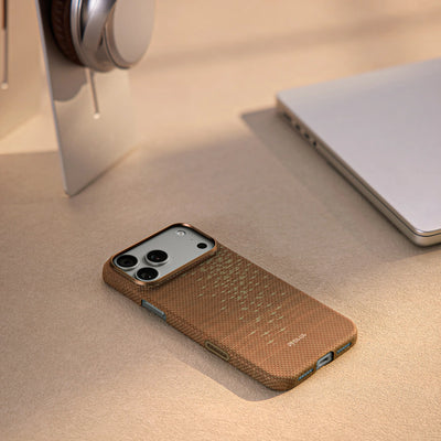 Pitaka Aramid Ultra-Slim Case With PitaTap for iPhone 17 Pro Max - Golden Glint