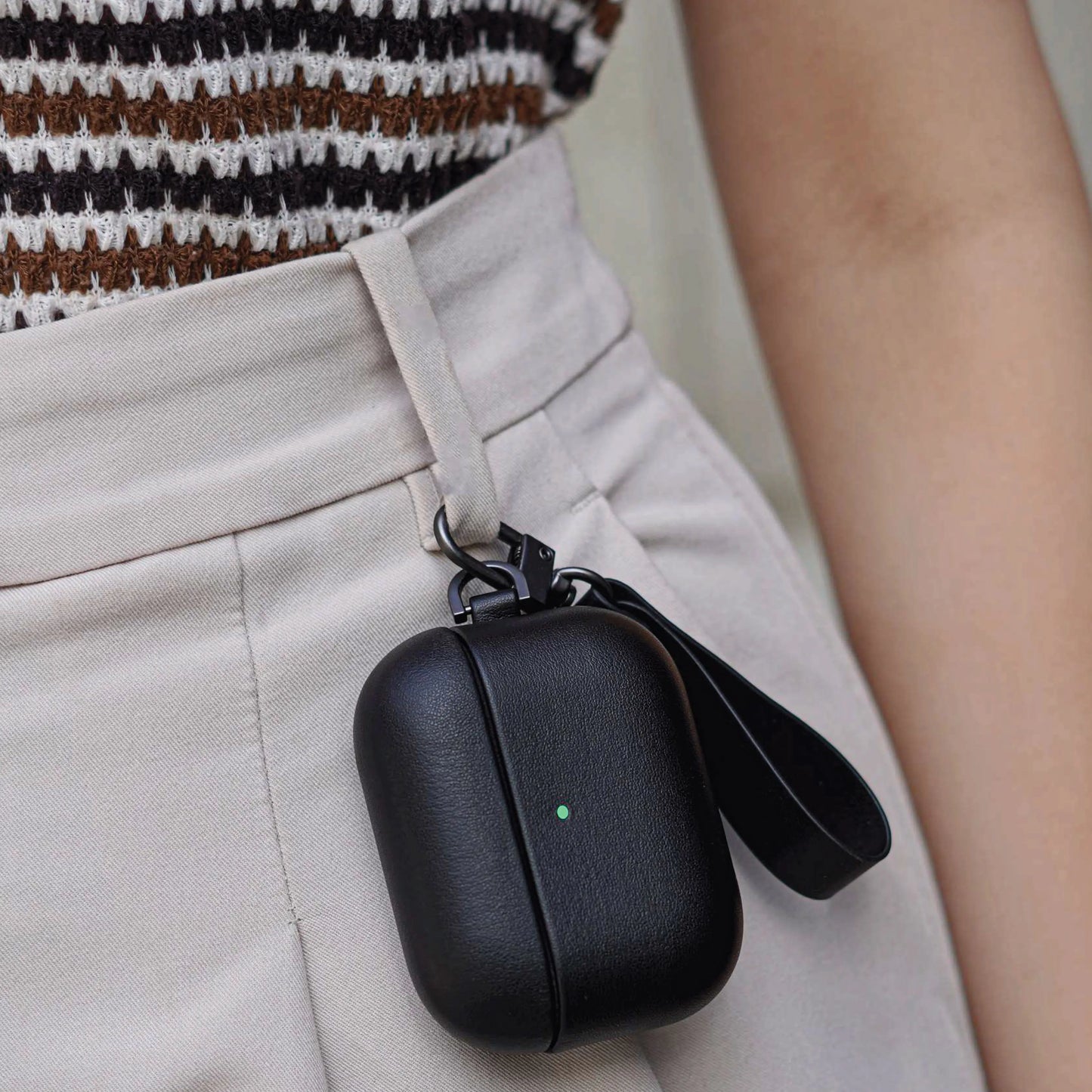 A-Case Vegan Leather Case for AirPods Pro 3 - Black