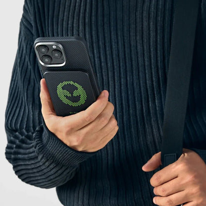 Pitaka Aramid Fiber Magnetic Power Bank - Alien