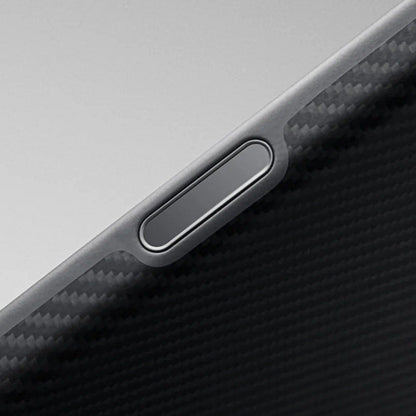 Pitaka Aramid Ultra-Guard Case for iPhone 17 Series - Black/Gray