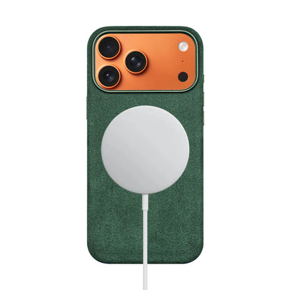 Kadife Alcantara Leather Case For iPhone 17 Pro Max - Green