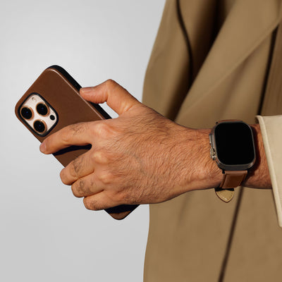 A-Case American Leather Case for iPhone 16 Pro - Elmas
